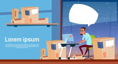 Adam kullanım bilgisayar iş teslim hizmet paketi posta kutuları afiş kopya alanı üzerinde