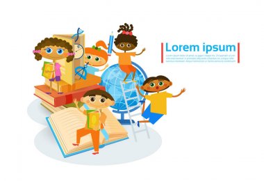 Çocuklar ortamda eğitim birlikte küçük çocuk sınıfları ziyaret Hobiler geliştirin