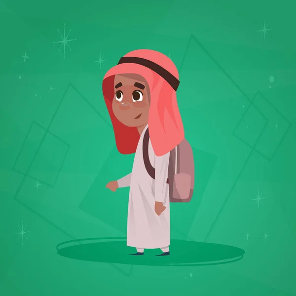 Emiraty chłopiec ucznia trzyma plecak mały kreskówka muzułmańskich studentowi — Wektor stockowy