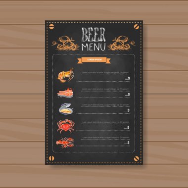 Bira ve deniz gıda menü tasarımı için ahşap dokulu arka plan üzerinde Chalked Restoran Cafe Pub