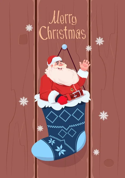 Feliz Navidad y feliz año nuevo tarjeta de felicitación con Santa Claus colgando en el presente calcetín vacaciones de invierno Banner Concept — Archivo Imágenes Vectoriales