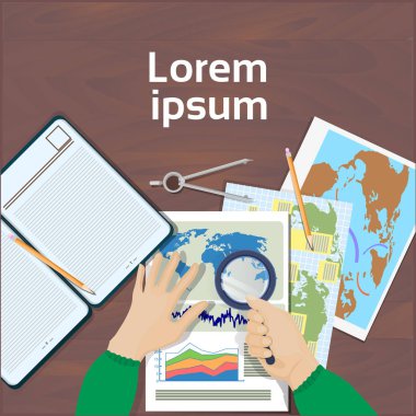 El tutma Büyüteç çalışma haritalar en iyi görüş açısı işyeri Coğrafya ve haritacılık kavramı