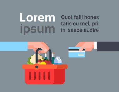 Alışveriş sepeti kredi kartı, Online yemek sipariş ve teslimat hizmeti kavramı ile bakkal ürünleri için ödeme el