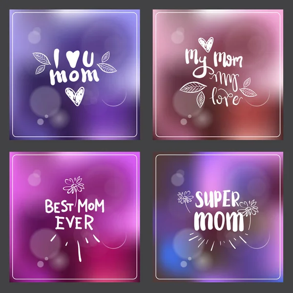 Conjunto de tarjetas de felicitación para la mano del día de las madres dibujado letras en hermoso fondo de Bokeh — Vector de stock