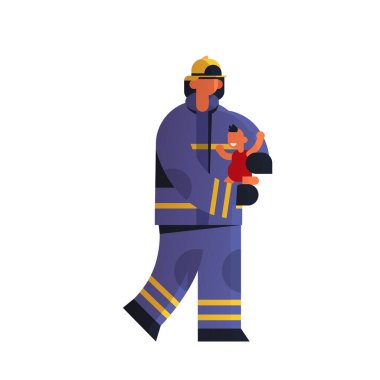 cesur itfaiyeci üniforma ve kask itfaiye acil servis yangın konsepti düz beyaz arka plan tam uzunlukta söndürme küçük çocuk itfaiyeci kurtarma