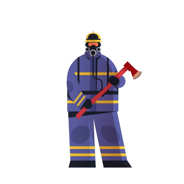 Bombero valiente con hacha bombero con uniforme y casco bomberos servicio de emergencia extinción de fuego concepto plano fondo blanco longitud completa — Vector de stock