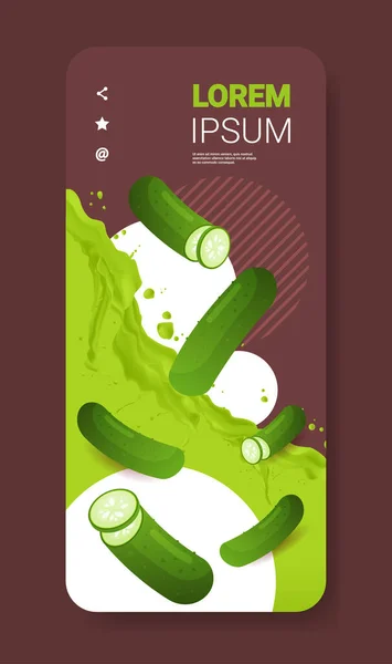 신선 한 녹색 오이 주스 액, 물튀기기기 좋은 건강 한 식물에 튀기는 파도 스마트폰 스크린 모바일 앱 수직 복사 공간 — 스톡 벡터