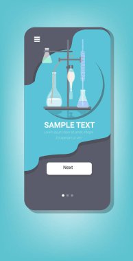 Kimyasal deney için sıvı laboratuvar cam donanımlı test tüpleri akıllı telefon ekranı mobil uygulaması dikey kopyalama alanı