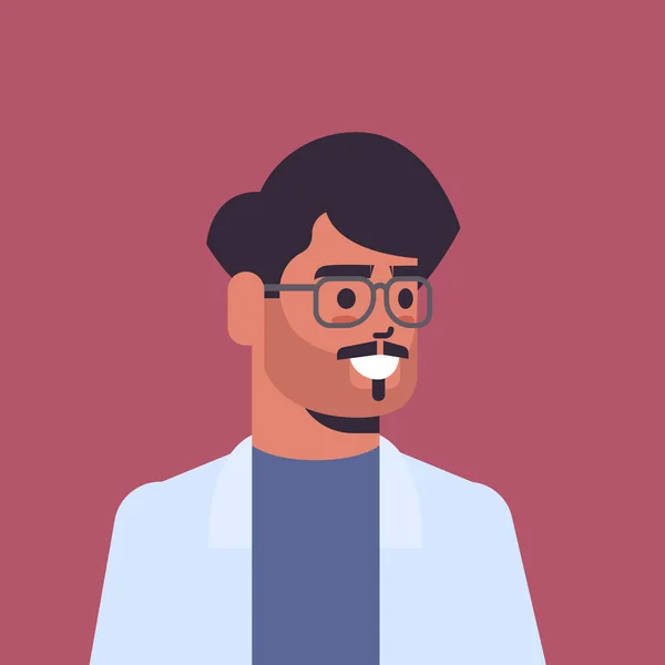 Hermoso indio hombre usando gafas mirando en cámara sonriente personaje de dibujos animados masculinos retrato — Vector de stock