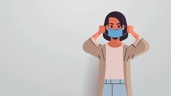 Žena s obličejovou ochrannou maskou proti viru korony covid-19 ochrana zastavit koronavirus pandemie — Stockový vektor