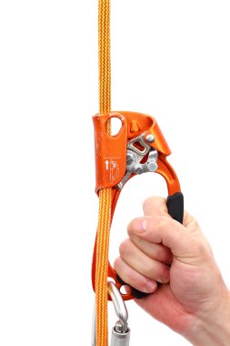 Hızlı ascender sıkı tutan el