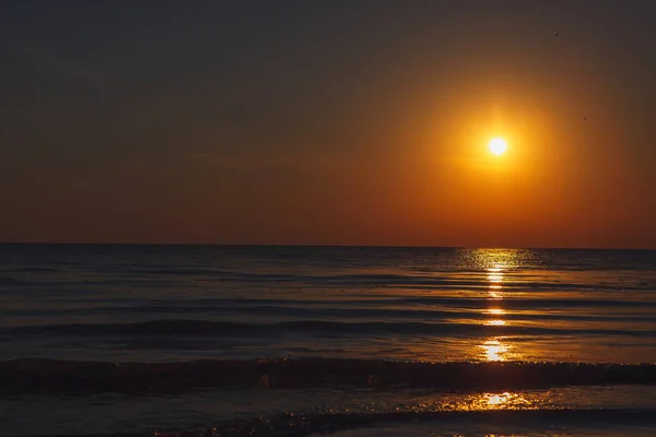 Sonnenuntergang am Meer — Stockfoto