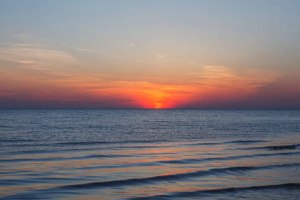 Sonnenuntergang am Meer — Stockfoto