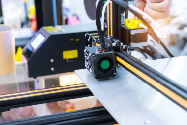 Üç boyutlu yazdırma makinesi