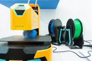 3D printerlere harcama maddeler, üç boyutlu baskı makinesi