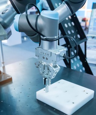 yapay zeka makine Sanayi Üretim Fabrikası'nda