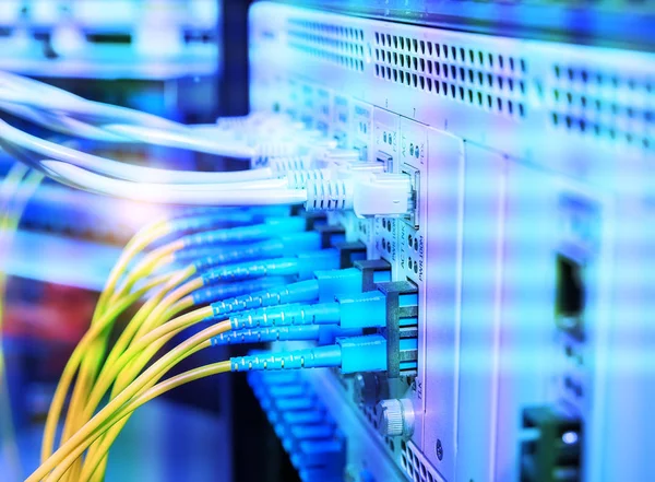 Utrustning För Optisk Fiberinformationsteknik Datacenter — Stockfoto