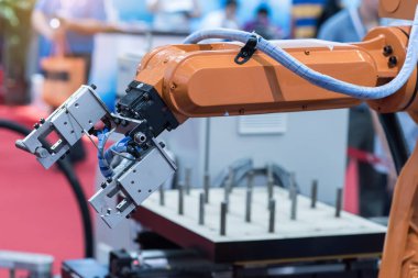 Makinanızın Robotik el