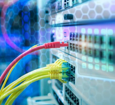 Bilgi teknoloji bilgisayar ağı, telekomünikasyon Ethernet kablo Internet anahtara bağlı.