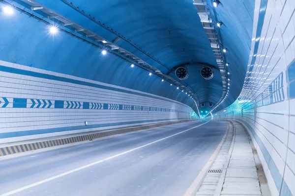 Moving Fast Tunnel — Stock Photo, Image