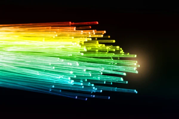 Kabel Jaringan Serat Optik Untuk Komunikasi Internet Ultra Cepat — Stok Foto