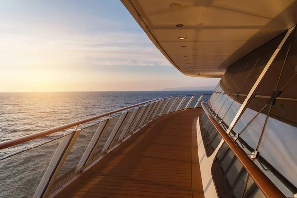 Sea View Cruise Ship Sailing — Stock Photo, Image