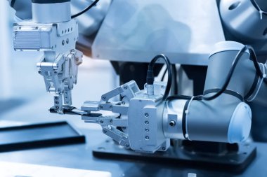 robot fabrikası, konveyör makinanızın robot el izleme çalışma.