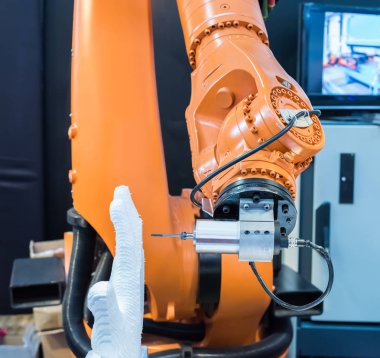 robot el tezgahları Sanayi Üretim Fabrikası'nda