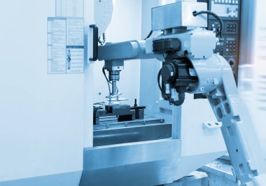 Modern teknoloji ile vakum piç manufacturing.robot için konveyör maddeden alır