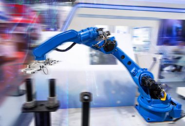 endüstriyel üretim tesisi, akıllı fabrika sanayi 4.0 konsept robot makine aleti.