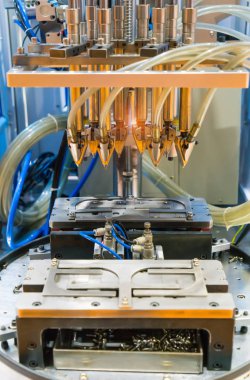 Robot matkap tezgahları, Mobil Sanayi üretim faktörü