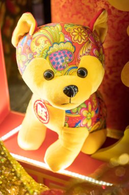 Geleneksel Çin bez bebek köpeği.