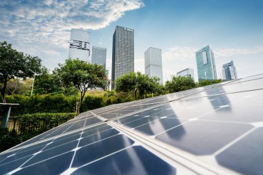 güneş paneli bitki kentsel peyzaj tarihi yerler, ekolojik enerji yenilenebilir kavramı ile.