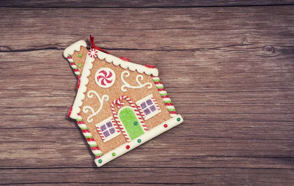 Christmas Decoration Gingerbread House Red Background — Stock Photo, Image