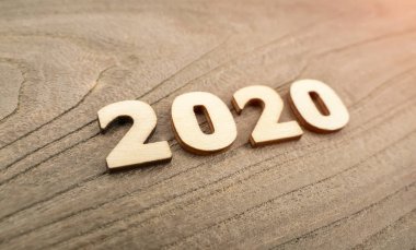 Yeni yılın kutlu olsun 2020 konsepti, ahşap arka plan 2020 tahta blok