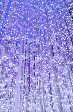 çok renkli şehir ışıkları hareket halinde.