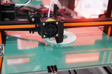 Üç boyutlu yazdırma makinesi, 3 boyutlu yazıcı.