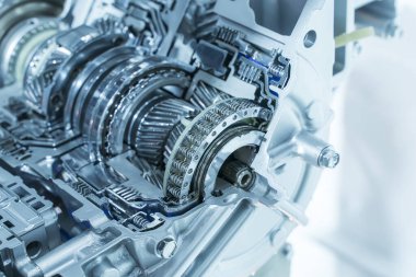 Araba otomotiv şanzımanının metalik arka planı