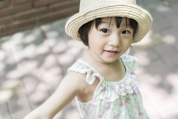 Retrato Bela Menina Chinesa Asiática — Fotografia de Stock