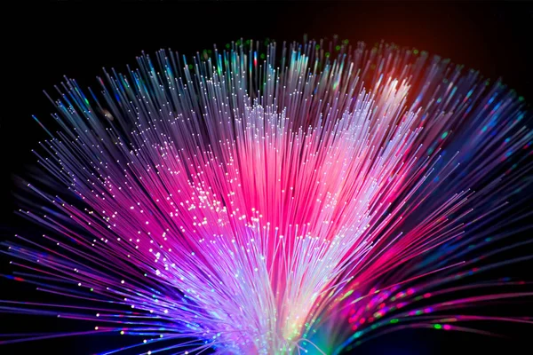 Cable Red Fibra Óptica Sobre Fondo Tecnológico — Foto de Stock