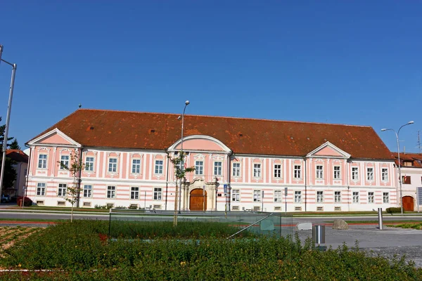 Здание музыкальной школы — стоковое фото