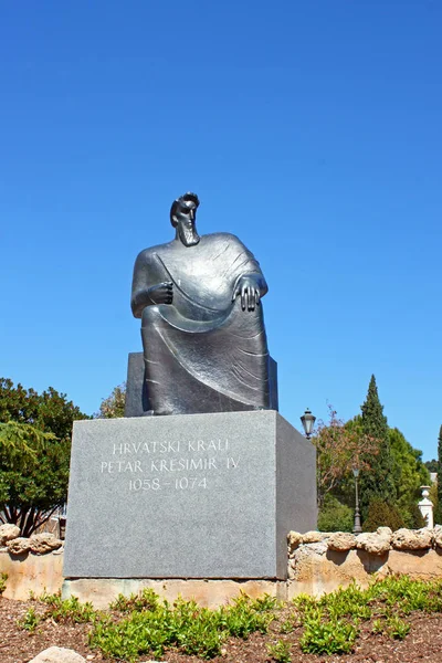 Monument koning Peter Kresimir IV — Stockfoto