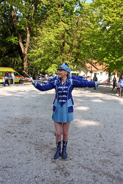 Zagreb öğrencileri performans sırasında