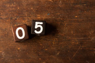 Küp numaraları kopya alanı, 05 eski ahşap tablo