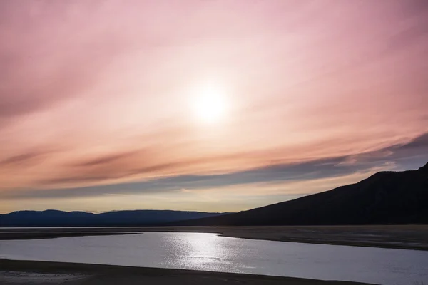 Bellissimo lago in Canada — Foto Stock