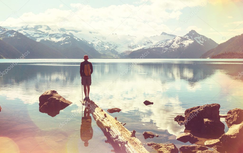 Hike  on Garibaldi lake