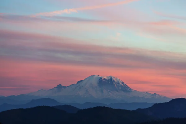 Monte Rainier en el parque nacional —  Fotos de Stock