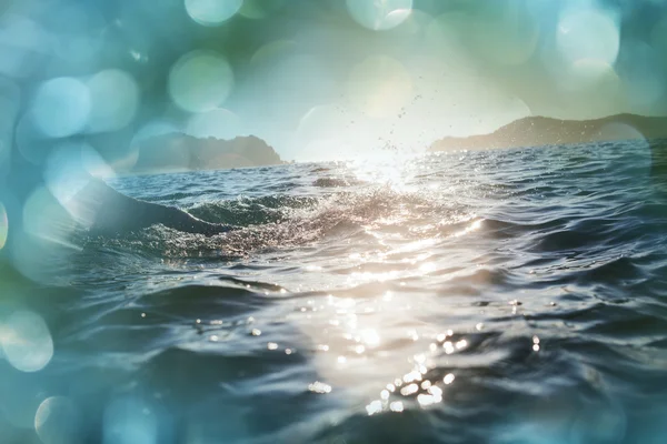 Blue wave on the beach — Stock Photo, Image