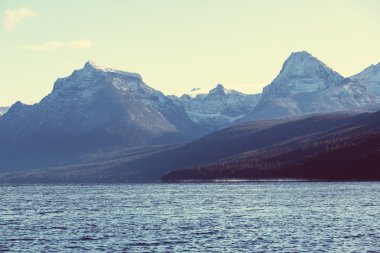 Kayalık pitoresk peaks
