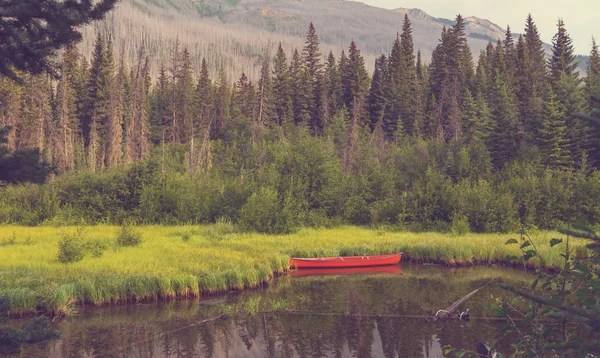 Bergsee in Kanada — Stockfoto